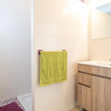 In With 1 Bedrooms, Wifi&outdoor Swimming Pool